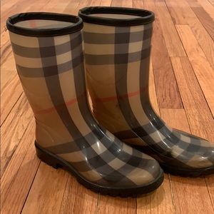 LAST CALL SALE! 100% Authentic Burberry Rain Boots